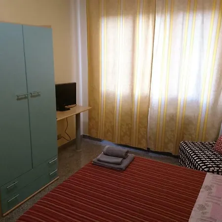 L'isola Di Romy Gæstehus Milano